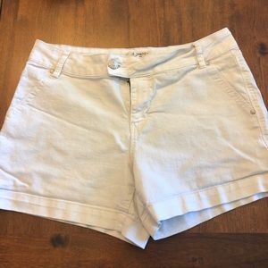 Size 14 white shorts